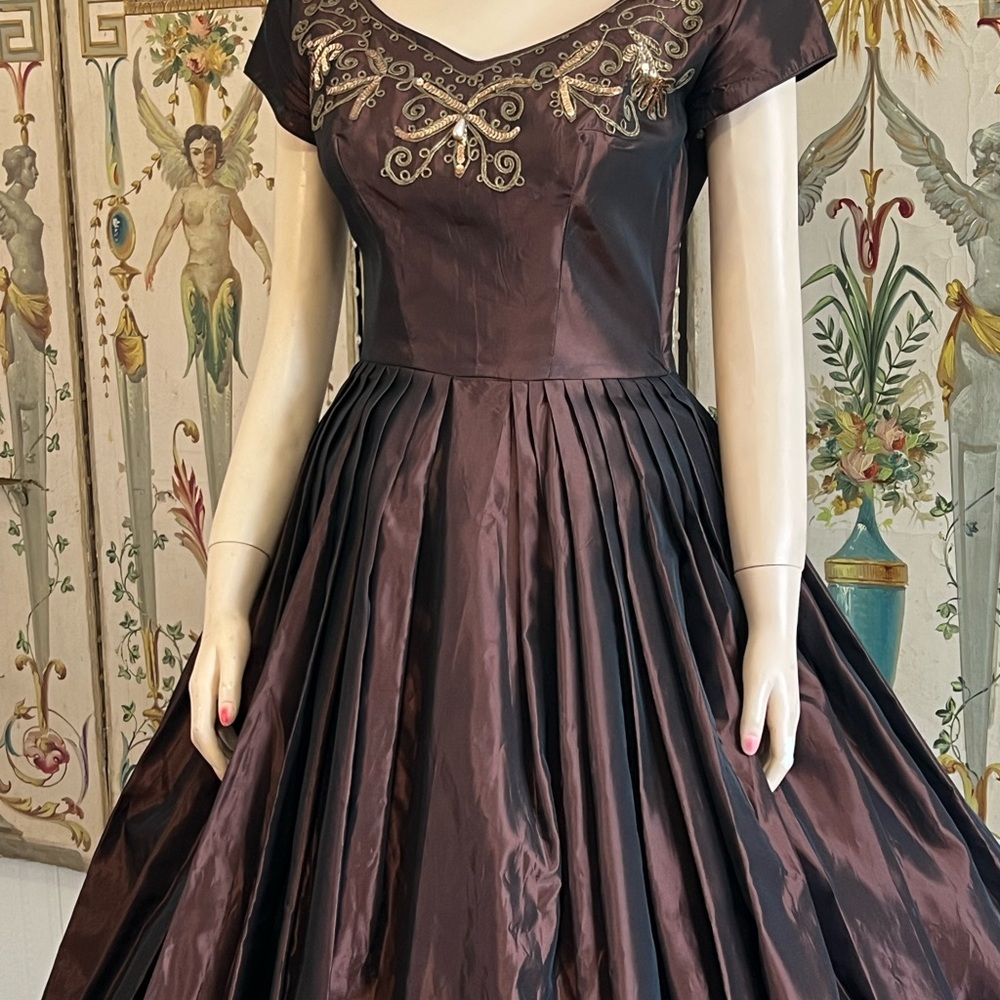 Vintage Fit And Flare Dress 1950’s